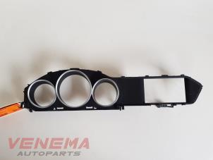 Gebruikte Kilometerteller sierlijst Mercedes C Estate (S204) 2.2 C-200 CDI 16V BlueEFFICIENCY Prijs € 89,99 Margeregeling aangeboden door Venema Autoparts