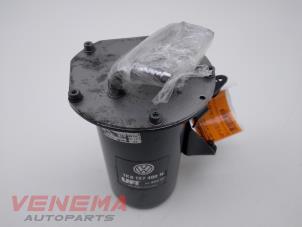 Begagnade Bränslefilterhus Volkswagen Golf VI Cabrio (1K) 2.0 TDI 16V Pris € 69,99 Marginaltabell erbjuds av Venema Autoparts