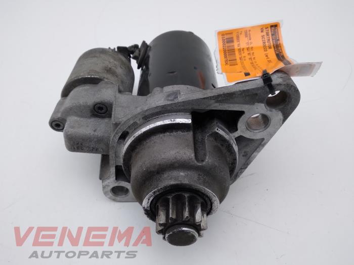 Startmotor van een Volkswagen Scirocco (137/13AD) 1.4 TSI 122 16V 2012