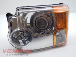 Gebruikte Linker Koplamp Landrover Discovery III (LAA/TAA) 2.7 TD V6 Prijs € 299,99 Margeregeling aangeboden door Venema Autoparts
