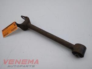 Gebruikte Draagarm rechts-achter Mazda CX-5 I (KE,GH) 2.2 Skyactiv D 16V 4WD Prijs € 19,99 Margeregeling aangeboden door Venema Autoparts