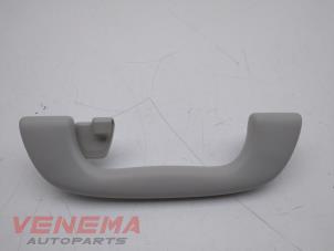 Gebruikte Handgreep Mazda CX-5 I (KE,GH) 2.2 Skyactiv D 16V 4WD Prijs € 14,99 Margeregeling aangeboden door Venema Autoparts