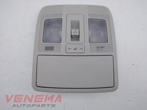 Gebruikte Binnenverlichting voor Mazda CX-5 I (KE,GH) 2.2 Skyactiv D 16V 4WD Prijs € 49,99 Margeregeling aangeboden door Venema Autoparts