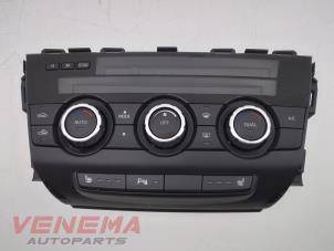 Gebruikte Chaufage Bedieningspaneel Mazda CX-5 I (KE,GH) 2.2 Skyactiv D 16V 4WD Prijs € 69,99 Margeregeling aangeboden door Venema Autoparts