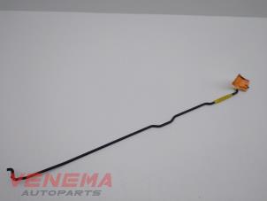 Begagnade Stöd (diverse) Volkswagen Polo VI (AW1) 1.0 MPI 12V Pris € 14,99 Marginaltabell erbjuds av Venema Autoparts