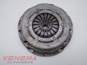 Begagnade Kopplingssats (komplett) Skoda Fabia III Combi (NJ5) 1.2 TSI 16V Greentech Pris € 49,99 Marginaltabell erbjuds av Venema Autoparts