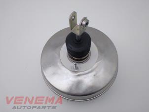 Begagnade Bromsservo Mercedes E Estate (S213) E-300de 2.0 Turbo 16V Pris € 99,99 Marginaltabell erbjuds av Venema Autoparts