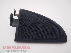 Używane Glosnik wysokotonowy Mercedes E Estate (S213) E-300de 2.0 Turbo 16V Cena € 19,99 Procedura marży oferowane przez Venema Autoparts