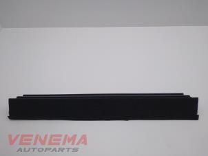 Gebruikte Bekleding bagageruimte Volkswagen Golf VII Variant (AUVV) 1.2 TSI 16V Prijs € 29,99 Margeregeling aangeboden door Venema Autoparts