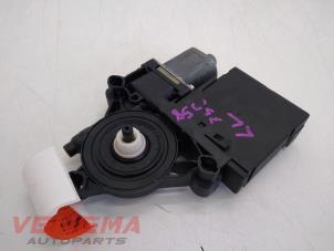 Begagnade Motor, dörrfönster Volkswagen Passat Variant (365) 2.0 TDI 16V 140 Pris € 29,99 Marginaltabell erbjuds av Venema Autoparts