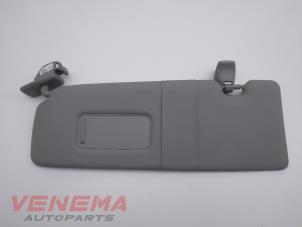 Begagnade Solskydd BMW 1 serie (F20) 118i 1.5 TwinPower 12V Pris € 19,99 Marginaltabell erbjuds av Venema Autoparts