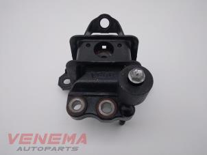 Gebruikte Motorsteun Peugeot 108 1.0 12V VVT-i Prijs € 24,99 Margeregeling aangeboden door Venema Autoparts