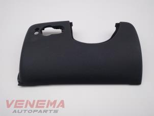 Używane Element deski rozdzielczej Mini Mini (F55) 1.5 12V One Cena € 24,99 Procedura marży oferowane przez Venema Autoparts