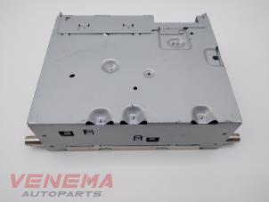 Gebruikte Navigatie Systeem Mercedes C (C205) C-300 2.0 Turbo 16V Prijs € 499,99 Margeregeling aangeboden door Venema Autoparts