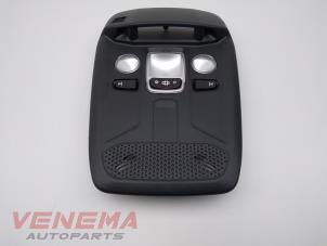 Gebruikte Binnenverlichting voor Opel Corsa F (UB/UH/UP) 1.2 Turbo 12V 130 Prijs € 39,99 Margeregeling aangeboden door Venema Autoparts