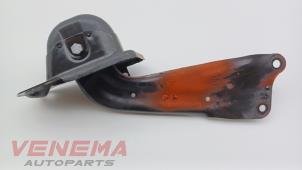 Begagnade Bakre gaffelben, vänster Volkswagen Golf VIII (CD1) 2.0 TDI BlueMotion 16V Pris € 19,99 Marginaltabell erbjuds av Venema Autoparts