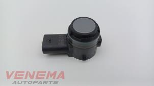 Gebruikte PDC Sensor BMW X5 (F15) xDrive 40e PHEV 2.0 Prijs € 39,99 Margeregeling aangeboden door Venema Autoparts