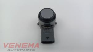 Gebruikte PDC Sensor BMW X5 (F15) xDrive 40e PHEV 2.0 Prijs € 39,99 Margeregeling aangeboden door Venema Autoparts