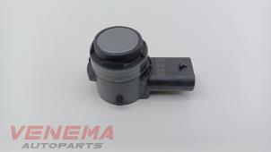 Gebruikte PDC Sensor BMW X5 (F15) xDrive 40e PHEV 2.0 Prijs € 39,99 Margeregeling aangeboden door Venema Autoparts