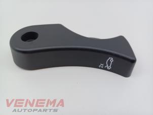 Gebruikte Motorkap hendel BMW 4 serie Gran Coupe (F36) 420i 2.0 TwinPower Turbo 16V Prijs € 14,99 Margeregeling aangeboden door Venema Autoparts