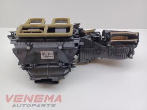 Gebruikte Kachelhuis BMW 4 serie Gran Coupe (F36) 420i 2.0 TwinPower Turbo 16V Prijs € 99,99 Margeregeling aangeboden door Venema Autoparts