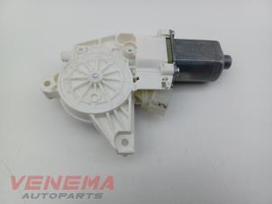 Gebruikte Raammotor Portier Mercedes GLE (W166) 350d 3.0 V6 24V BlueTEC 4-Matic Prijs € 14,99 Margeregeling aangeboden door Venema Autoparts