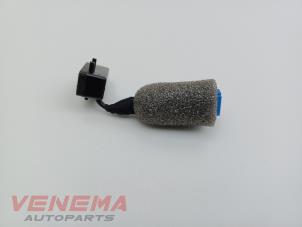 Begagnade Mikrofon BMW 1 serie (F21) 120i 2.0 16V Pris € 9,99 Marginaltabell erbjuds av Venema Autoparts