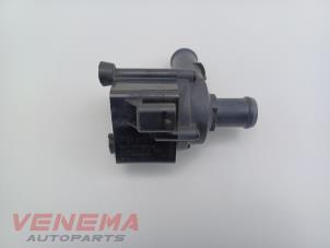 Gebruikte Waterpomp Audi Q7 (4MB/4MG) 3.0 TDI V6 24V Prijs € 24,99 Margeregeling aangeboden door Venema Autoparts