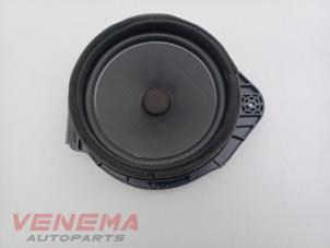 Gebruikte Speaker Opel Astra K Sports Tourer 1.6 BiTurbo CDTI 16V Prijs € 19,99 Margeregeling aangeboden door Venema Autoparts