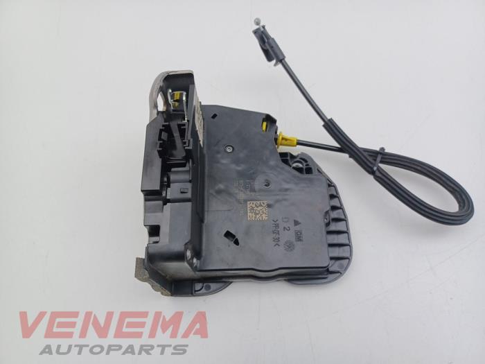 Portierslot Mechaniek 4Deurs links-achter van een Opel Astra K Sports Tourer 1.6 BiTurbo CDTI 16V 2017