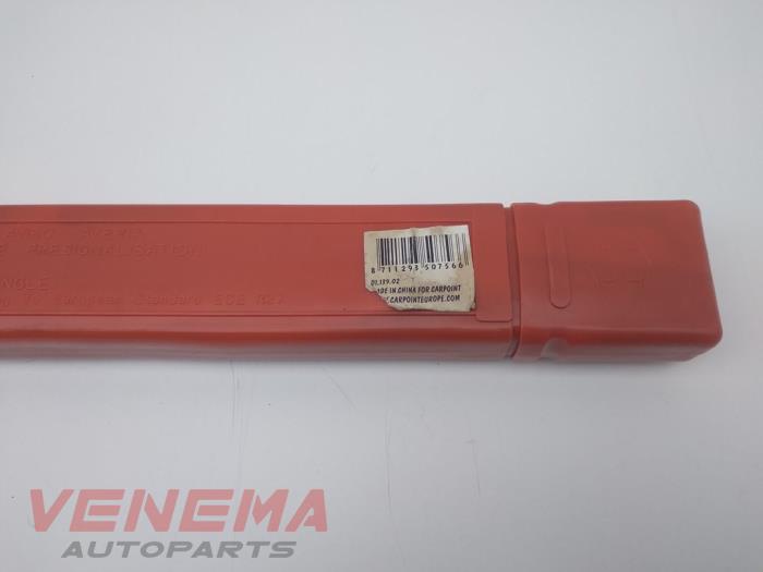 Gevarendriehoek van een Opel Astra K Sports Tourer 1.6 BiTurbo CDTI 16V 2017