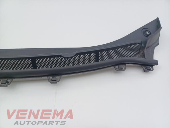 Paravan van een Opel Astra K Sports Tourer 1.6 BiTurbo CDTI 16V 2017