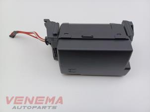 Gebruikte Zekeringkast Opel Astra K Sports Tourer 1.6 BiTurbo CDTI 16V Prijs € 19,99 Margeregeling aangeboden door Venema Autoparts