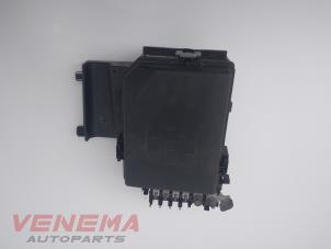 Gebruikte Zekeringkast Opel Astra K Sports Tourer 1.6 BiTurbo CDTI 16V Prijs € 99,99 Margeregeling aangeboden door Venema Autoparts