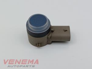 Gebruikte Parkeersensor Opel Astra K Sports Tourer 1.6 BiTurbo CDTI 16V Prijs € 14,99 Margeregeling aangeboden door Venema Autoparts