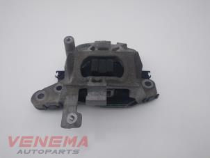 Gebruikte Motorsteun Opel Astra K Sports Tourer 1.6 BiTurbo CDTI 16V Prijs € 24,99 Margeregeling aangeboden door Venema Autoparts