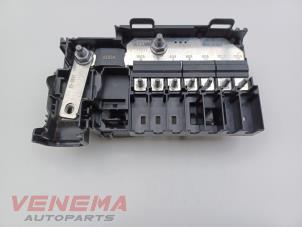 Gebruikte Zekeringkast Opel Astra K Sports Tourer 1.6 BiTurbo CDTI 16V Prijs € 49,99 Margeregeling aangeboden door Venema Autoparts