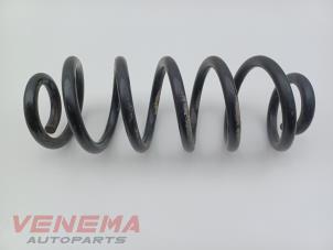 Gebruikte Veerschroef achter Opel Astra K Sports Tourer 1.6 BiTurbo CDTI 16V Prijs € 9,99 Margeregeling aangeboden door Venema Autoparts