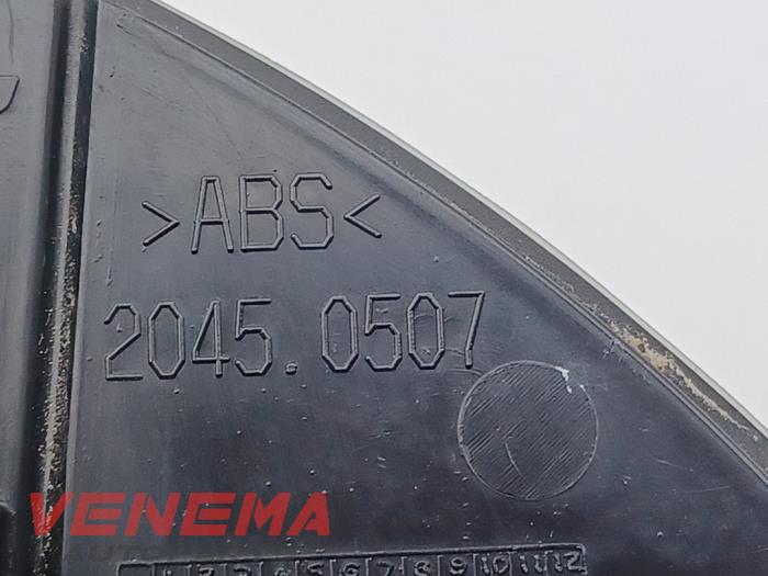 Spiegelglas links van een Volkswagen Golf VII (AUA) 1.6 TDI BMT 16V 2018