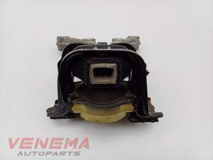 Begagnade Motorfäste Peugeot 208 I (CA/CC/CK/CL) 1.2 12V e-THP PureTech 110 Pris € 14,99 Marginaltabell erbjuds av Venema Autoparts