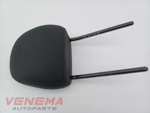 Używane Zaglówek Peugeot 208 I (CA/CC/CK/CL) 1.2 12V e-THP PureTech 110 Cena € 24,99 Procedura marży oferowane przez Venema Autoparts