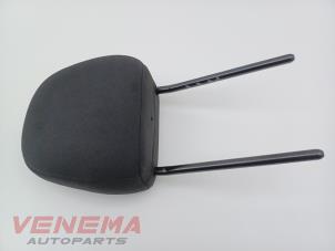 Używane Zaglówek Peugeot 208 I (CA/CC/CK/CL) 1.2 12V e-THP PureTech 110 Cena € 24,99 Procedura marży oferowane przez Venema Autoparts