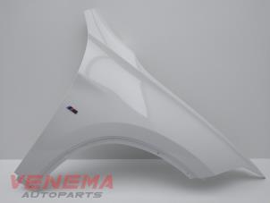 Begagnade Framskärm, höger BMW X1 (F48) xDrive 25e 1.5 12V TwinPower Turbo Pris € 249,99 Marginaltabell erbjuds av Venema Autoparts