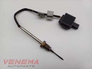Gebruikte Uitlaat temperatuursensor Mercedes A (177.0) 2.0 A-220 Turbo 16V Prijs € 49,99 Margeregeling aangeboden door Venema Autoparts