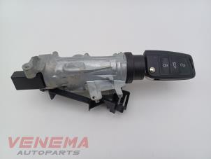 Gebruikte Kontaktslot + Sleutel Volkswagen Tiguan (AD1) 1.5 TSI 16V Evo BlueMotion Technology Prijs € 24,99 Margeregeling aangeboden door Venema Autoparts