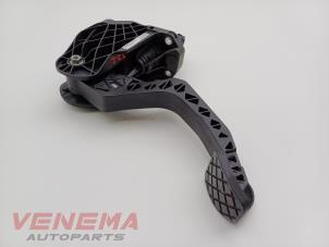 Używane Pedal sprzegla Volkswagen Golf V (1K1) 1.4 16V Cena € 49,99 Procedura marży oferowane przez Venema Autoparts