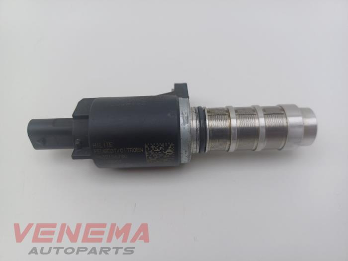 Nokkenas Sensor van een Opel Crossland (X) 1.2 Turbo 12V 2020