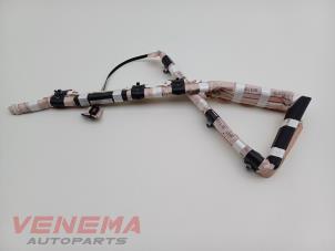 Gebruikte Airbag hemel rechts Ford Fiesta 7 1.0 EcoBoost 12V 100 Prijs € 149,99 Margeregeling aangeboden door Venema Autoparts