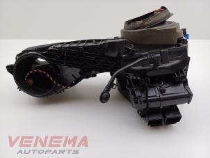 Gebruikte Kachelhuis Volkswagen Beetle (16AB) 1.6 TDI 16V Prijs € 249,99 Margeregeling aangeboden door Venema Autoparts