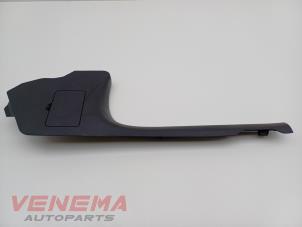 Gebruikte Afdekplaat diversen Mercedes C Estate (S206) C-300 e 2.0 Turbo Prijs € 19,99 Margeregeling aangeboden door Venema Autoparts